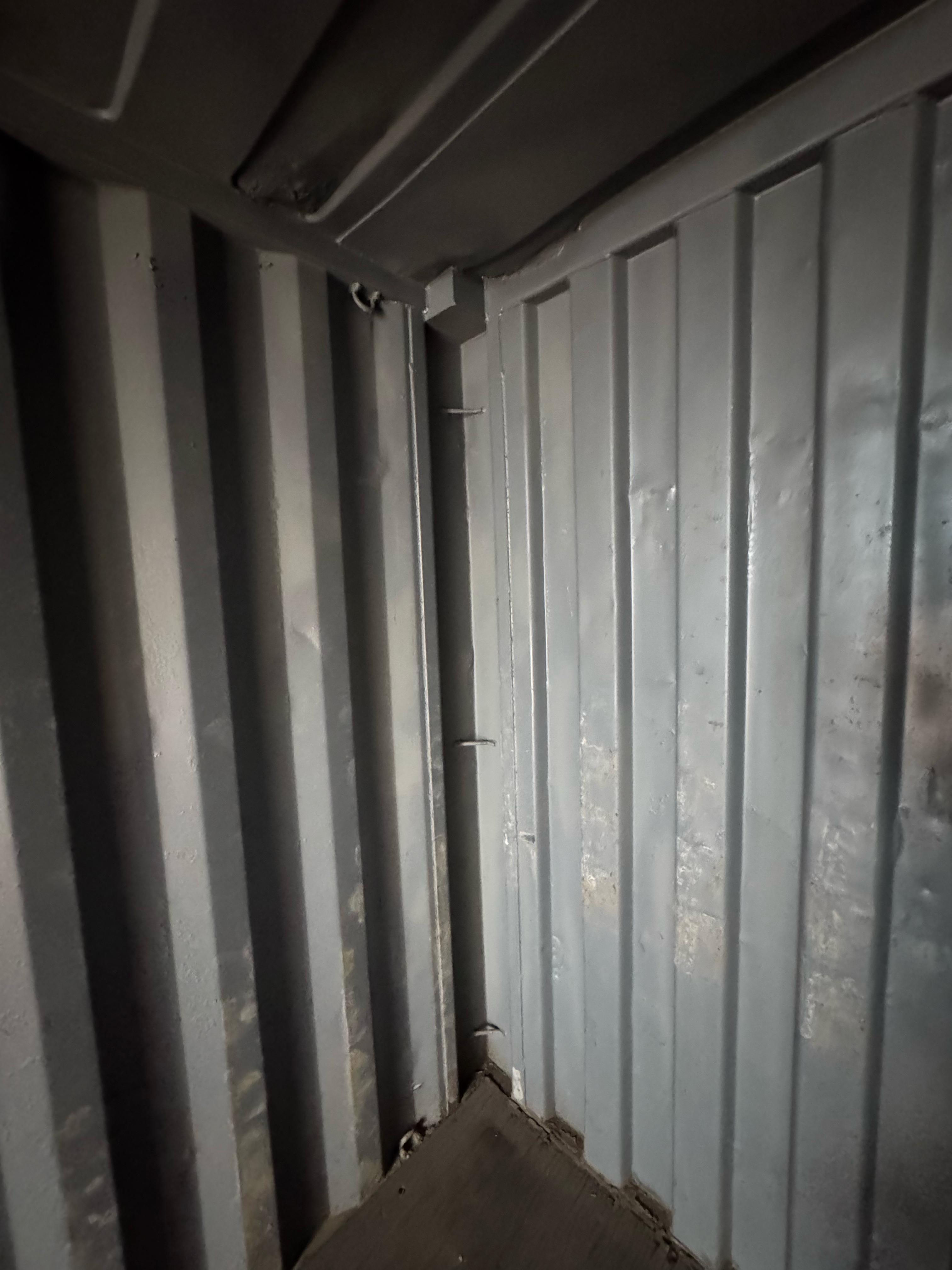 Морской контейнер TGHU0184902